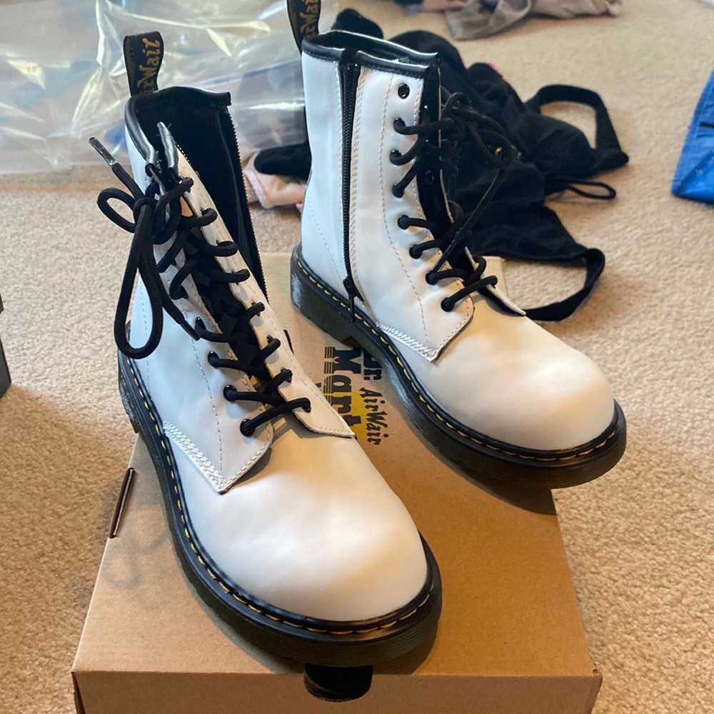 Doc martens matte white boots